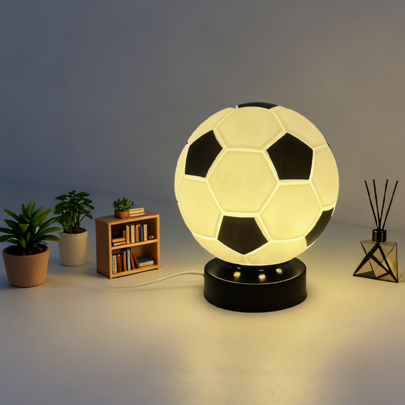 Football LED High-End Creative - Lighting Decoration 评论和价格